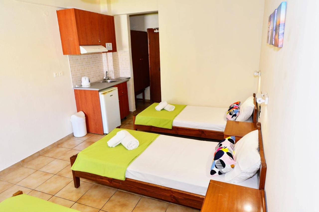 Vergas Hotel Malia エクステリア 写真